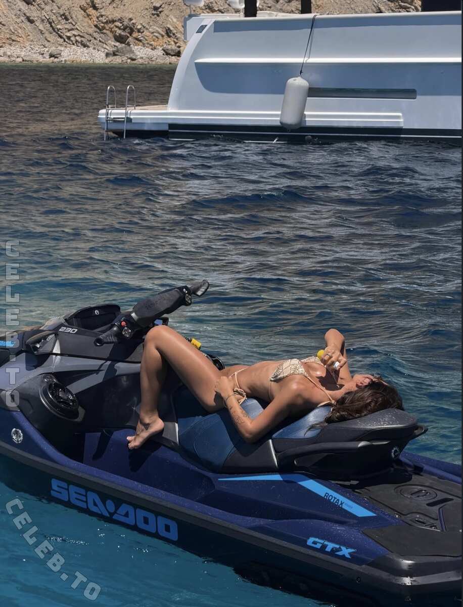 Esra Algac photo