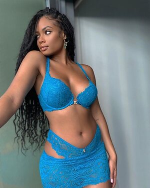 Essence Tatiana leaked photo #7