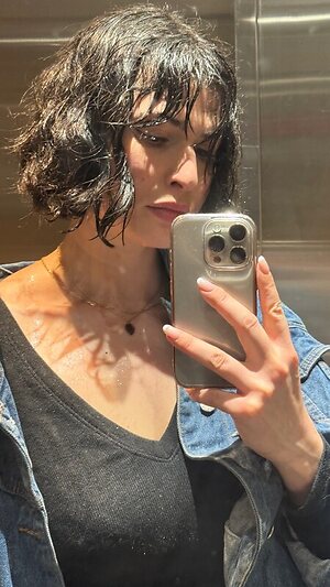 Esteeisonline leaked photo #10