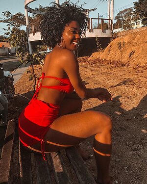 Estefânia Logmar leaked photo #7