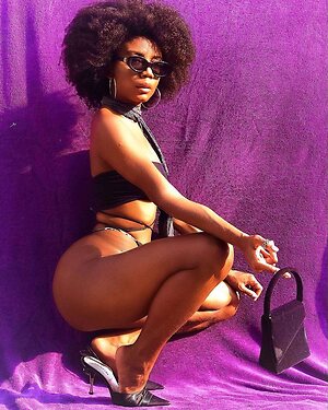 Estefânia Logmar Nude Leaked Photo #91