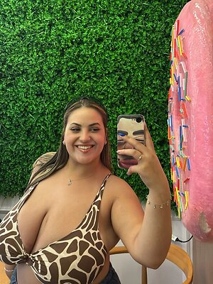 Estela leaked photo #21