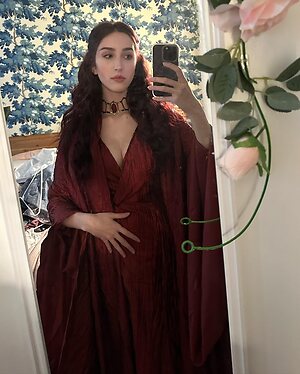Estella Graves leaked photo #13