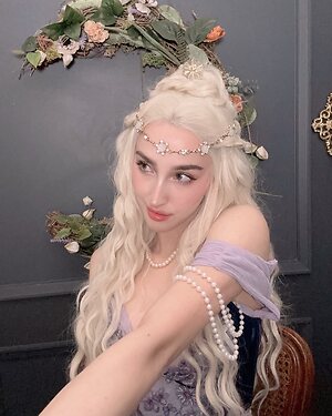 Estella Graves leaked photo #22