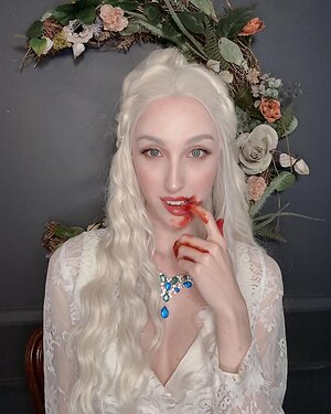 Estella Graves leaked photo #55