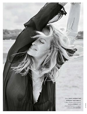 Estelle Hallyday Lefébure Nude Leaked Photo #17