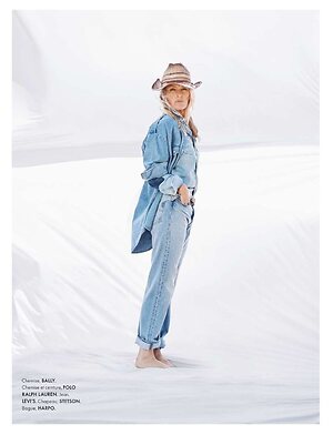 Estelle Hallyday Lefébure Nude Leaked Photo #21