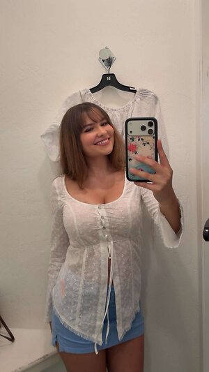 Ester Dobrik leaked photo #121