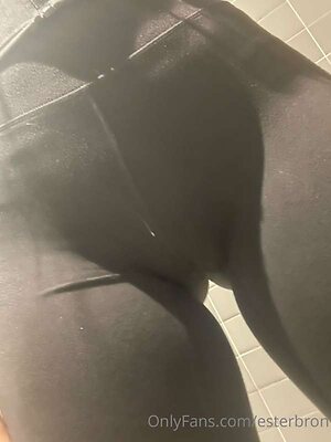 Esterbron leaked photo #66