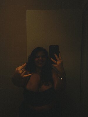 Esther Gloriana leaked photo #6