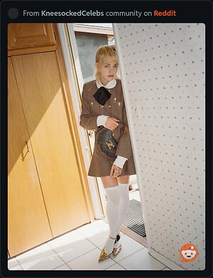 Esther McGregor leaked photo #7
