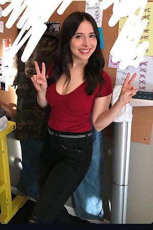 Esther Povitsky leaked photo #9