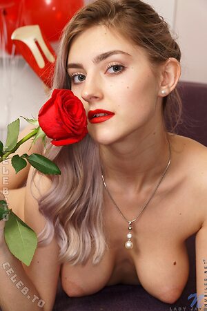 Eva Elfie photo