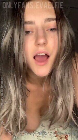Eva Elfie leaked photo #436