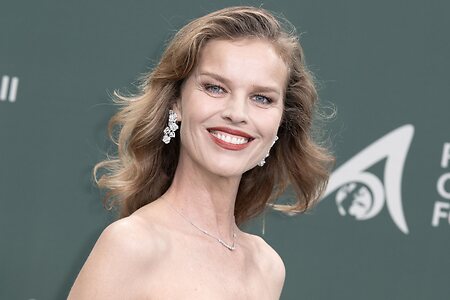 Eva Herzigova leaked photo #48