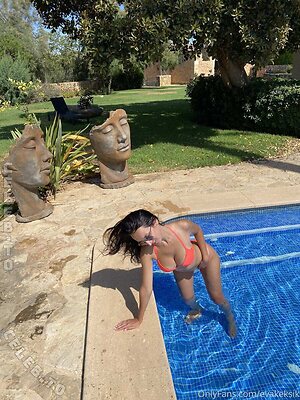 eva keksik Nude Leaked Photo #15
