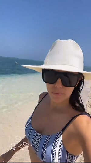Eva Longoria in bikini