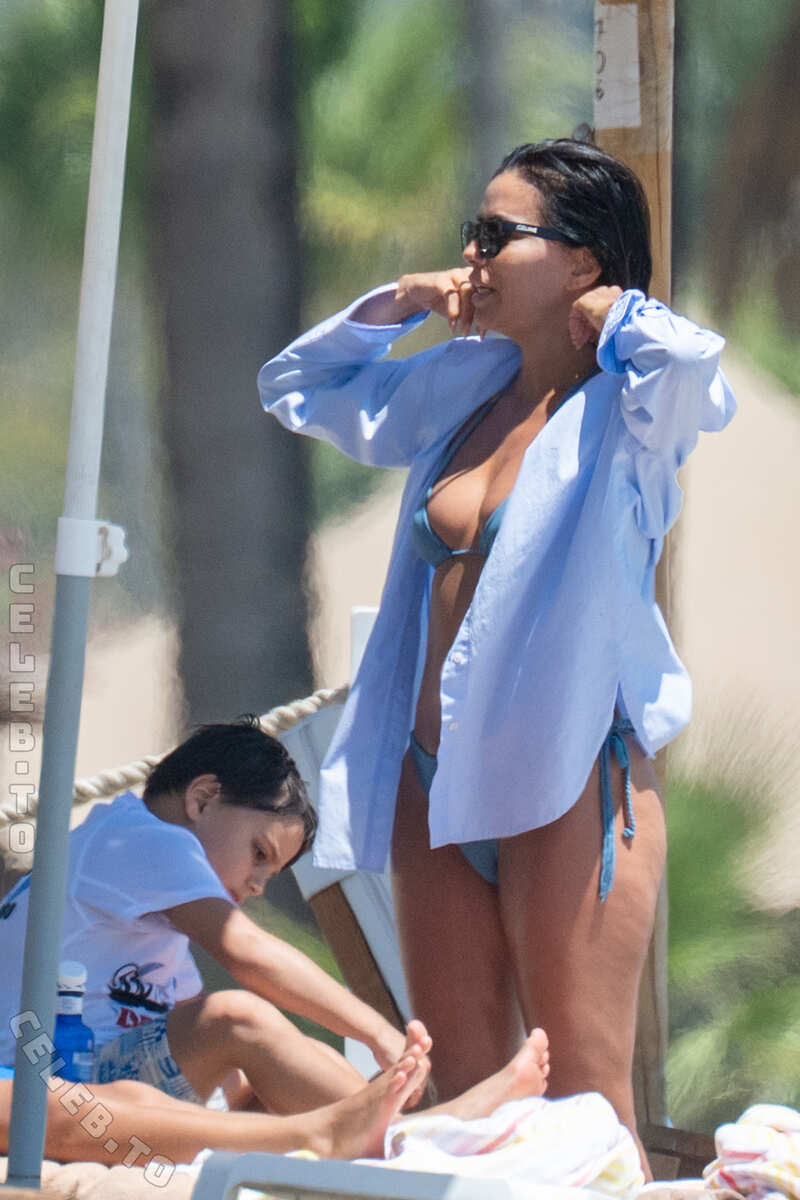 Eva Longoria photo
