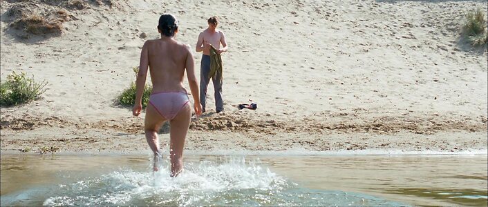 Eva Van De Wijdeven leaked photo #37