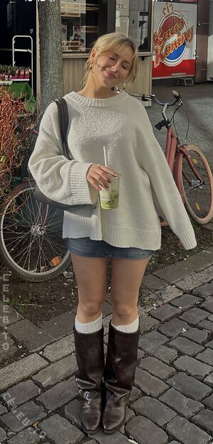 evaaklm Nude Leaked Photo #16