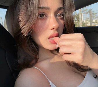 evaissober leaked photo #12