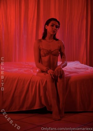 evamariee Nude Leaked Photo #15