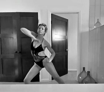 Evangeline Lilly Hot