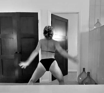 Evangeline Lilly Hot leaked photo #32