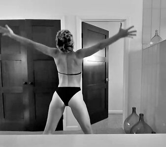 Evangeline Lilly Hot leaked photo #33