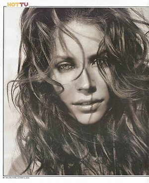 Evangeline Lilly Nude Leaked Photo #16