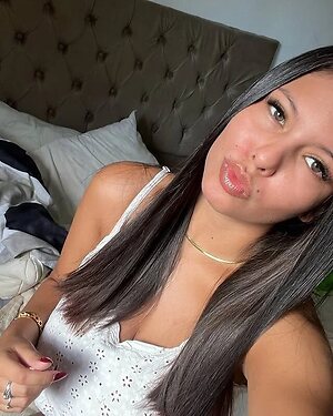 Eve R Nude Leaked Photo #10