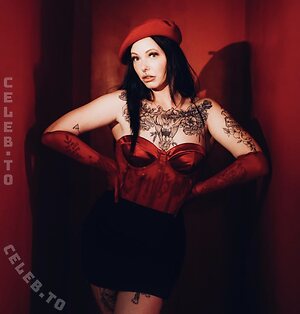 Evee_Avery Nude Leaked Photo #2