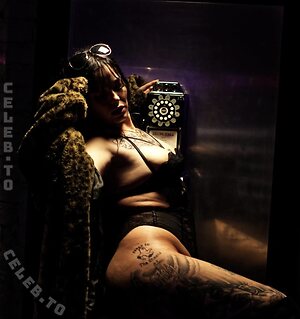 Evee_Avery Nude Leaked Photo #6