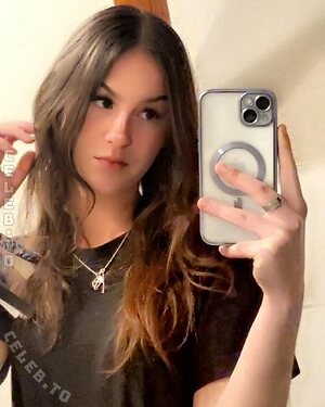 Eveline1312_ Nude Leaked Photo #8