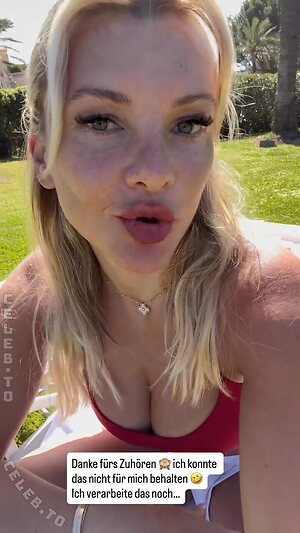 Evelyn Burdecki Nude Leaked Photo #20