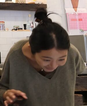 Evelyn Ha leaked photo #41