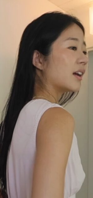 Evelyn Ha leaked photo #51