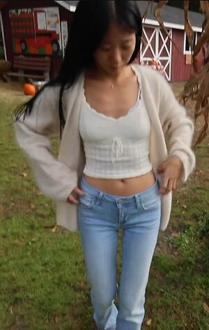 Evelyn Ha leaked photo #70