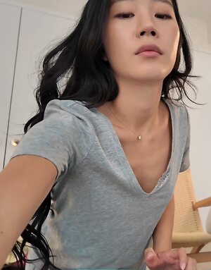 Evelyn Ha