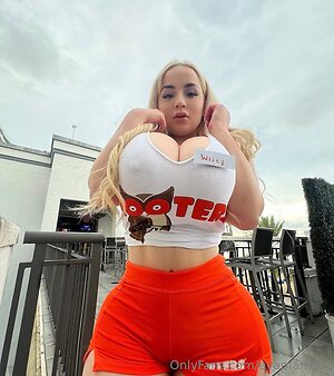 Evette Marie leaked photo #16