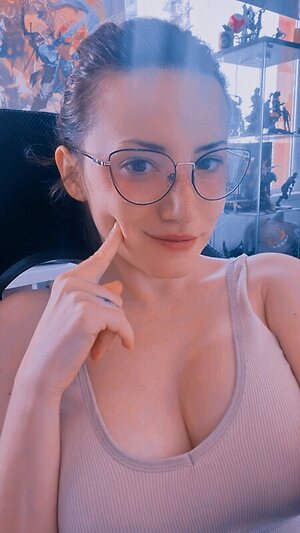 Ezy Summers Cosplay