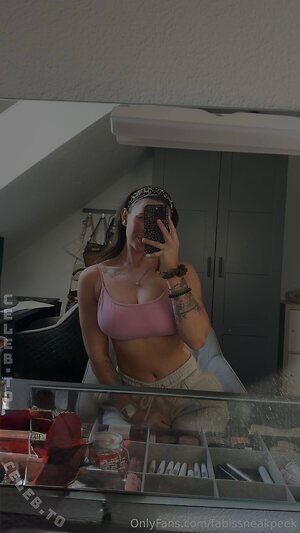 Fabienne Kreusch Nude Leaked Photo #9