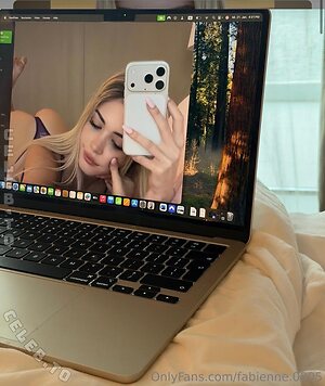 fabienne.0805 Nude Leaked Photo #61