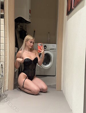 fabienne.0805 leaked photo #525