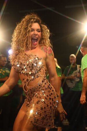 Fabiola Oliveira leaked photo #11