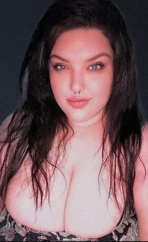 Facebook finds Nude Leaked Photo #71