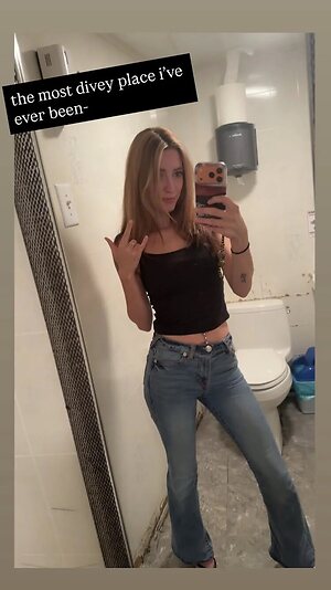 Facebook finds Nude Leaked Photo #78