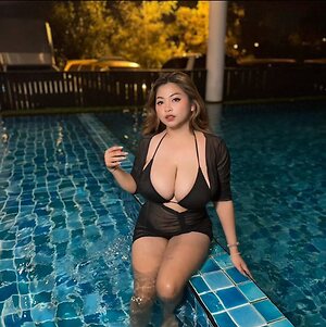 Fah K. leaked photo #14