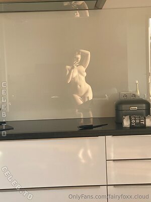 Fairyfoxx Nude Leaked Photo #4