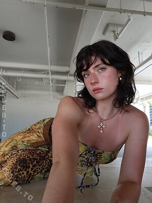 Faith Ordway Nude Leaked Photo #21